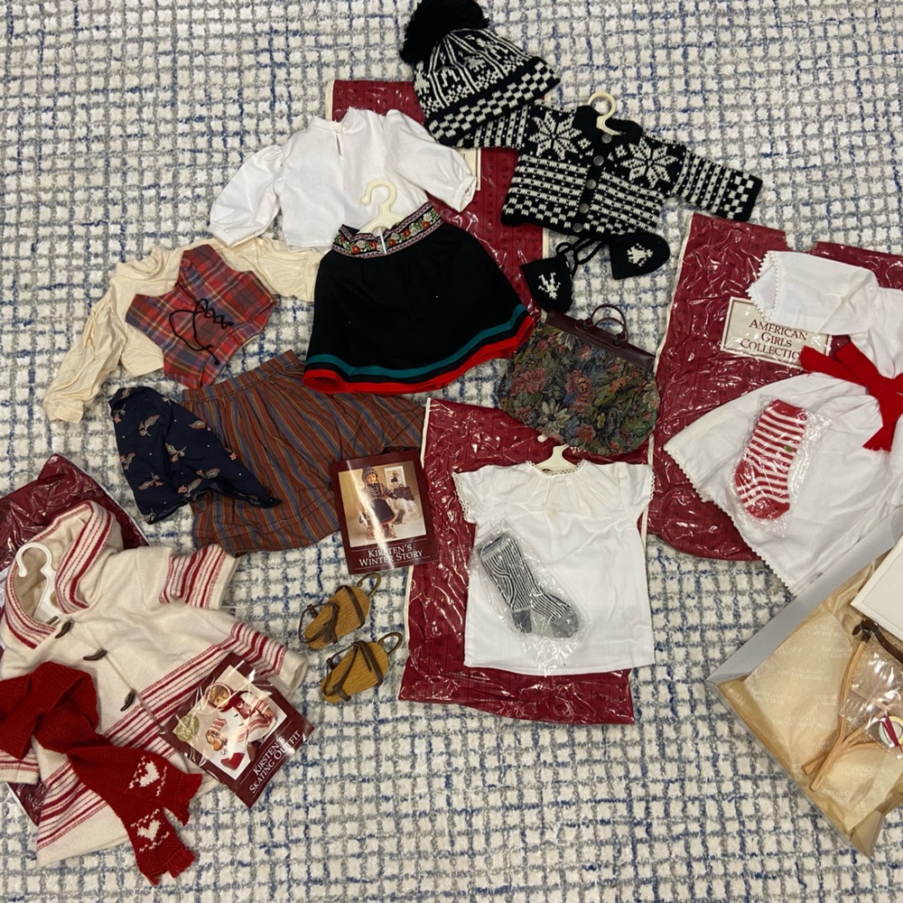 ❌SOLD ❌ Huge lot - Vintage / NWT American Girl Kirsten clothing & accessories